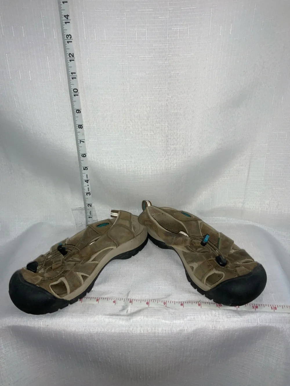 709 Keen Women's Brown Outdoor Sandals with Reinforced Toe